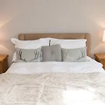 Bed & Breakfast Rumah