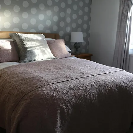 Couette-café Rumah 4*